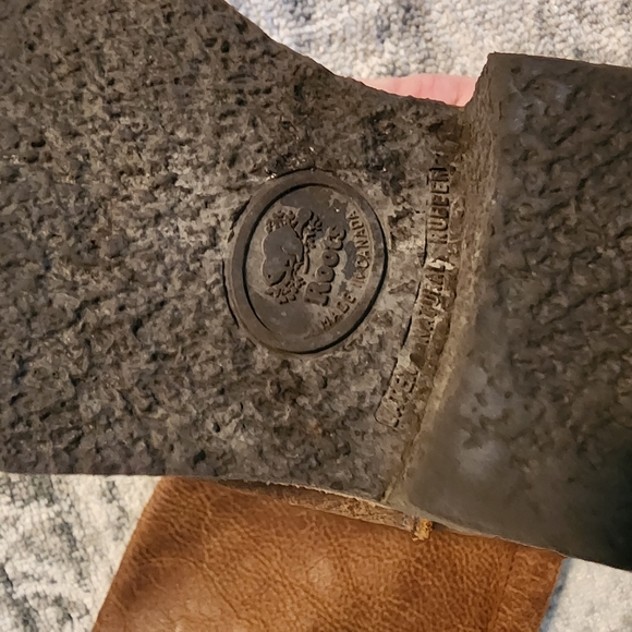 ROOTS Tribe Leather Boot - Picture 3 of 5